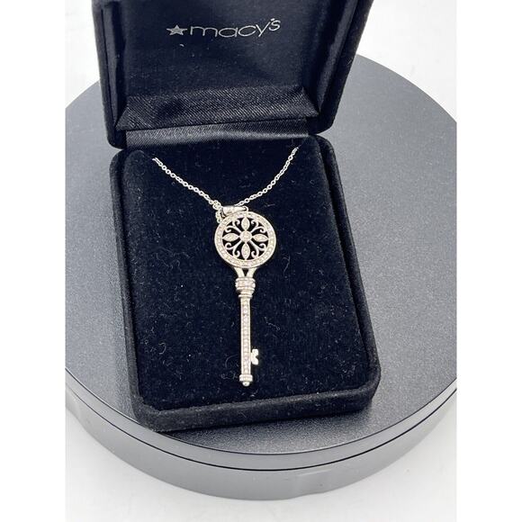 925 Sterling Silver Stamped Genuine Diamonds Floral Key Motif Chain Necklace - Picture 2 of 8